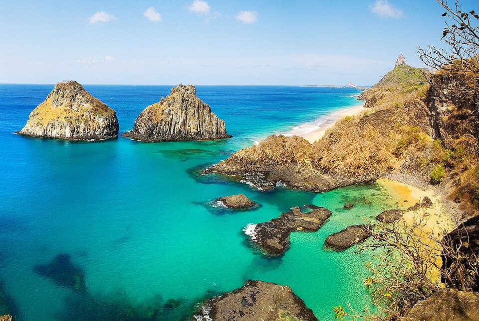Ponto Turístico Baía do Sancho em Fernando de Noronha