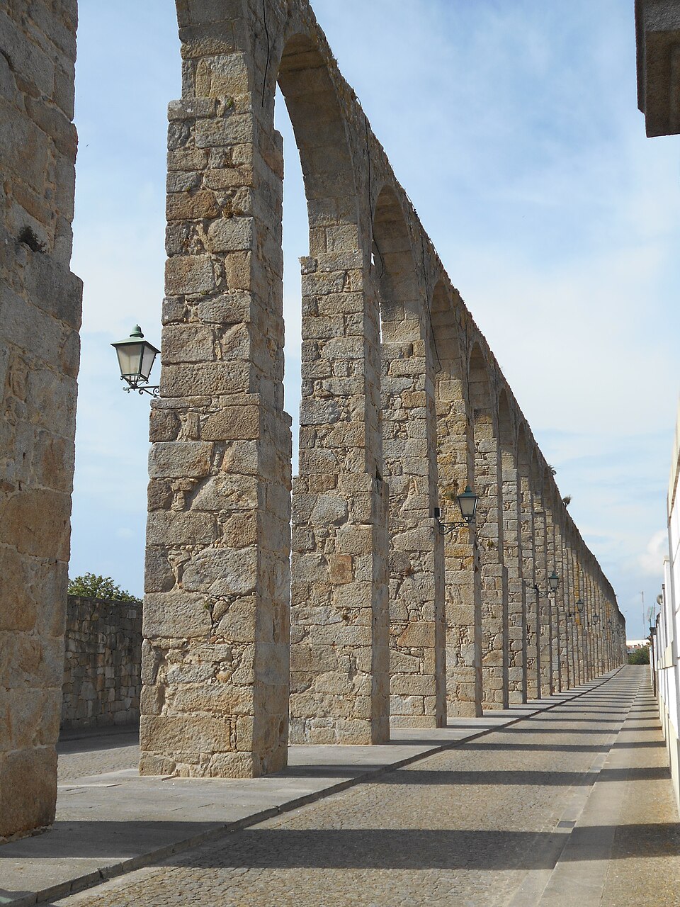 Ponto Turístico Aqueduto de Kamares em Lárnaca