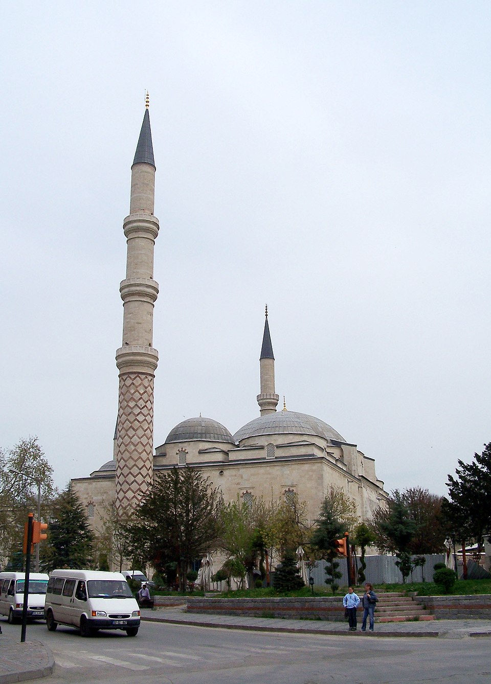 Ponto Turístico Mesquita de Três Varandas (Üç Şerefeli Camii) em Edirne