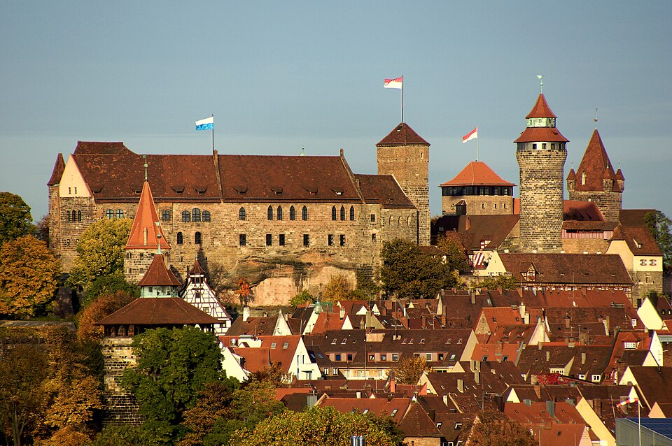 Ponto Turístico Museu Nacional Germânico (Germanisches Nationalmuseum) em Nuremberga