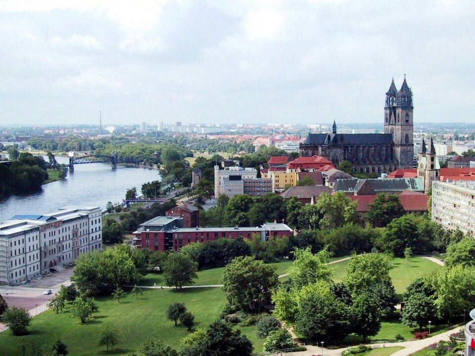 Ponto Turístico Cidadela Verde de Magdeburgo (Grüne Zitadelle) em Magdeburgo