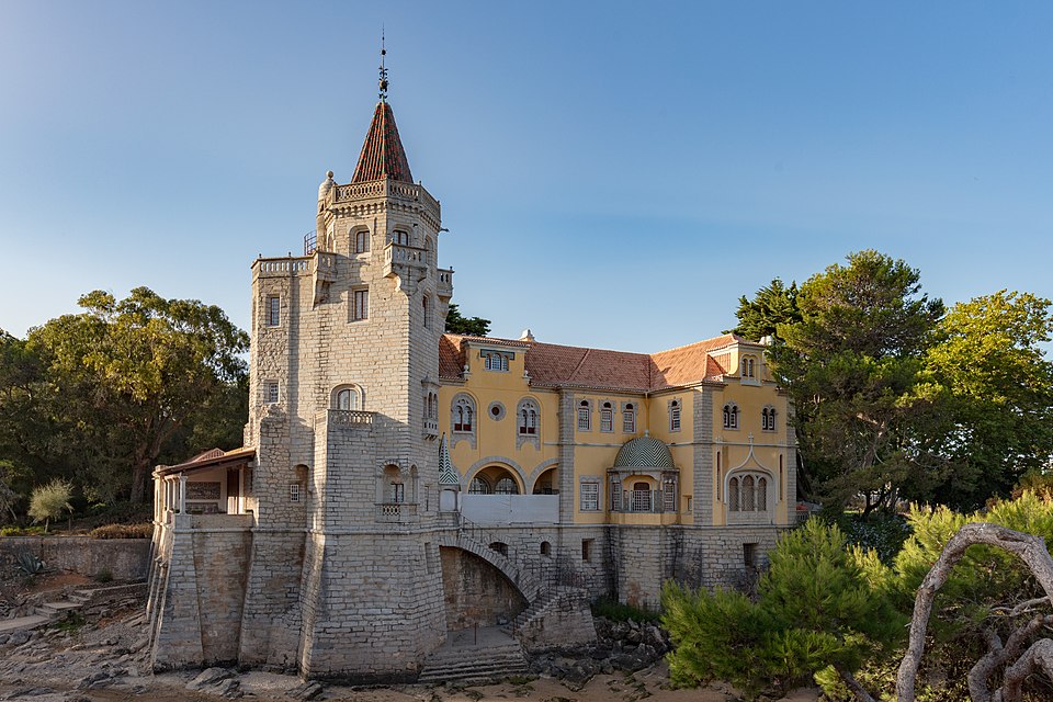 Ponto Turístico Museu Condes de Castro Guimarães em Cascais
