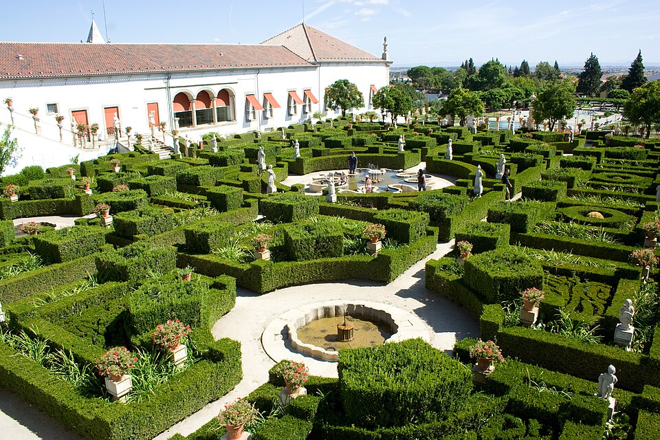 Ponto Turístico Castelo e Muralhas de Castelo Branco em Castelo Branco