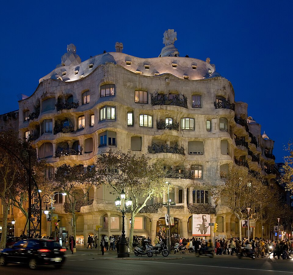 Ponto Turístico Casa Milà (La Pedrera) em Barcelona