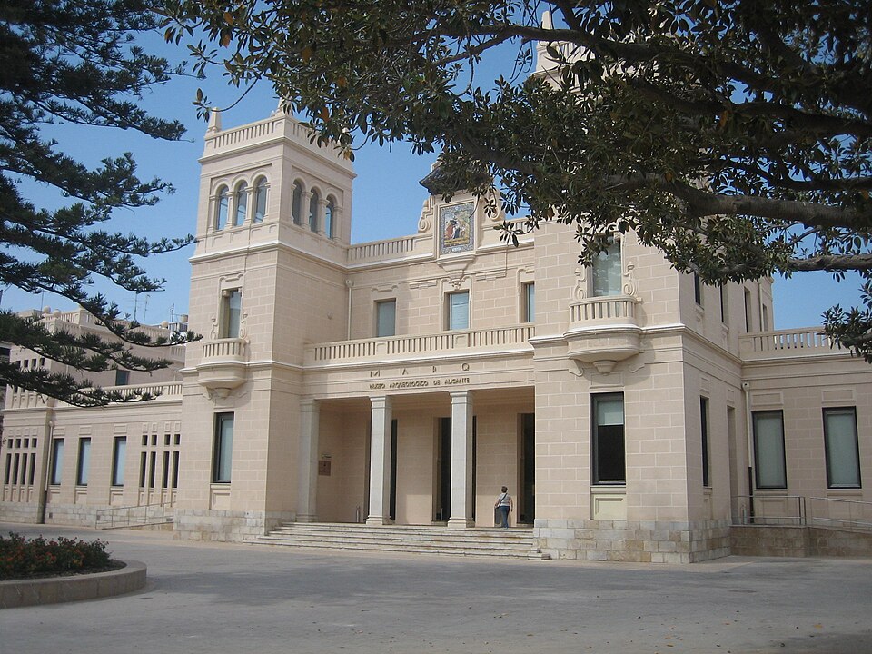 Ponto Turístico Museu Arqueológico de Alicante (MARQ) em Alicante