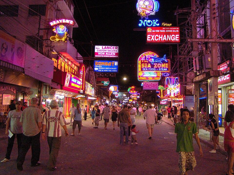 Ponto Turístico Grande Buda (Wat Phra Yai) em Koh Samui